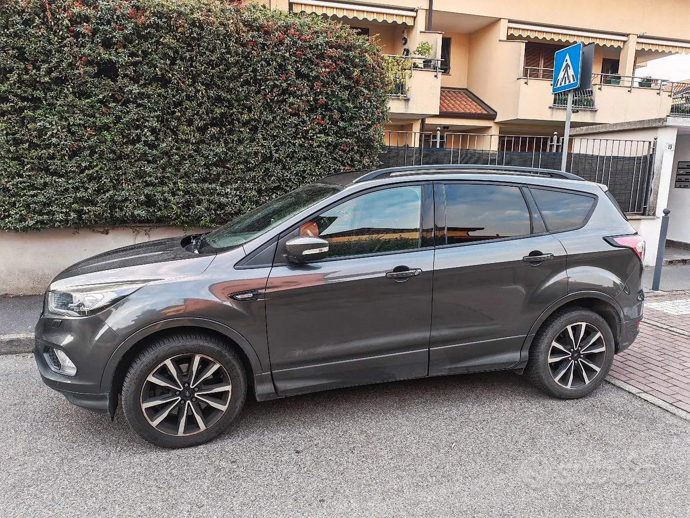 Ford Kuga 2018 photo 4