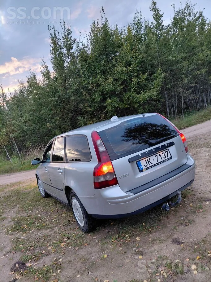Volvo V50 2007 photo 4