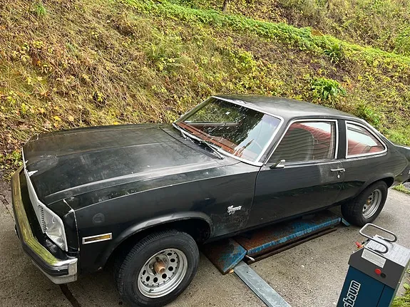 Chevrolet Nova 1976 photo 3