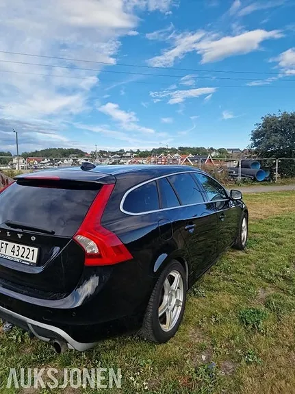 Volvo V60 2013 photo 5