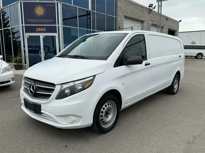 Mercedes-Benz Metris Van