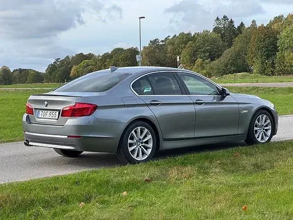 BMW 530D 2012 photo 3