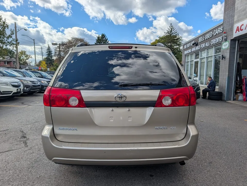 Toyota Sienna 2007 photo 5