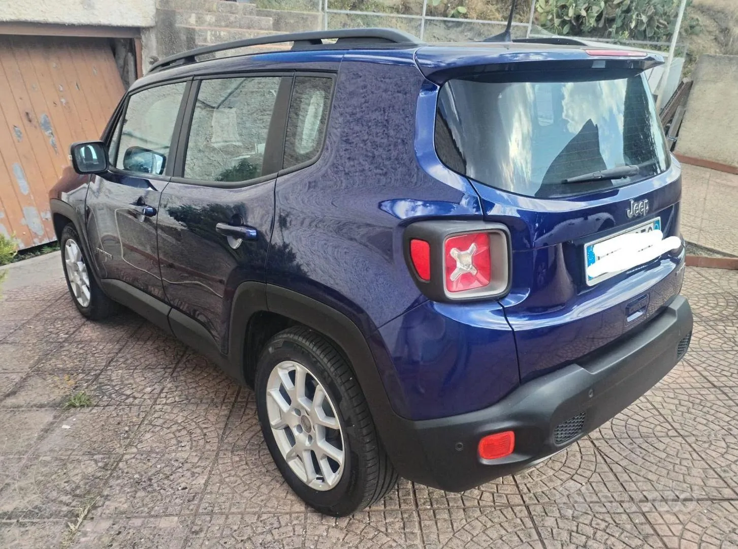 Jeep Renegade 2021 photo 2