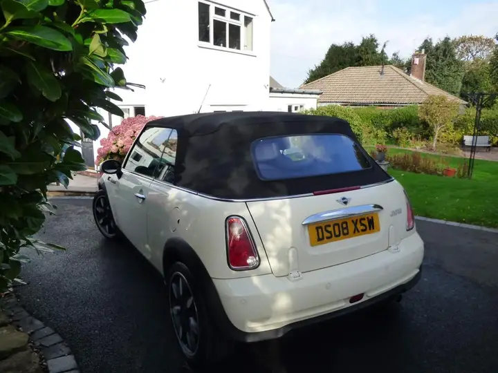 Mini Convertible 2008 photo 3