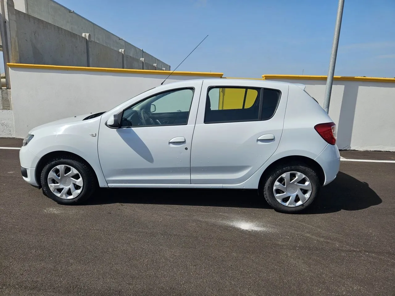 Dacia Sandero 2015 photo 5