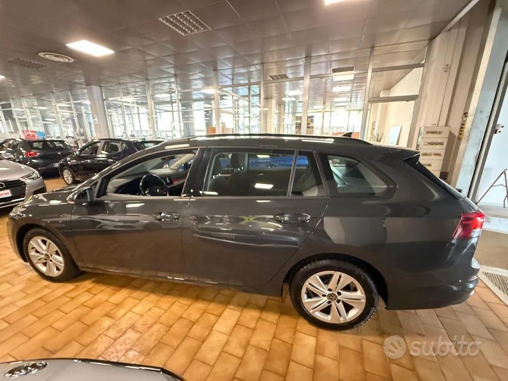 Volkswagen Golf Variant 2021 photo 5