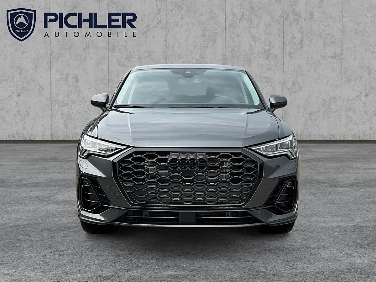 Audi Q3 2024 photo 2