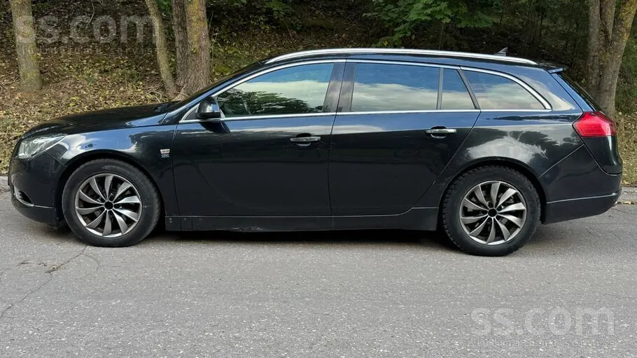 Opel Insignia 2011 photo 2