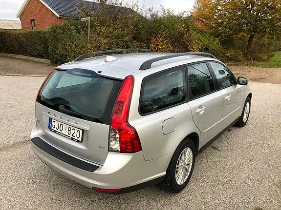 Volvo V50 2009 photo 5