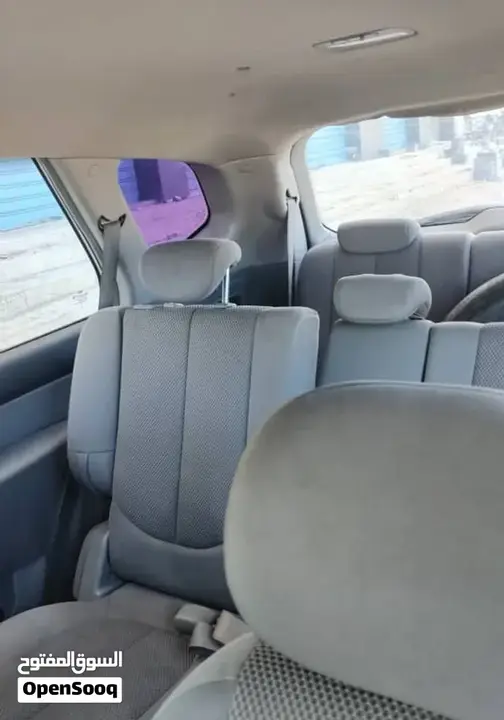 Kia Carens 2009 photo 4