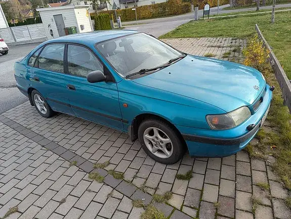 Toyota Carina 1997 photo 4