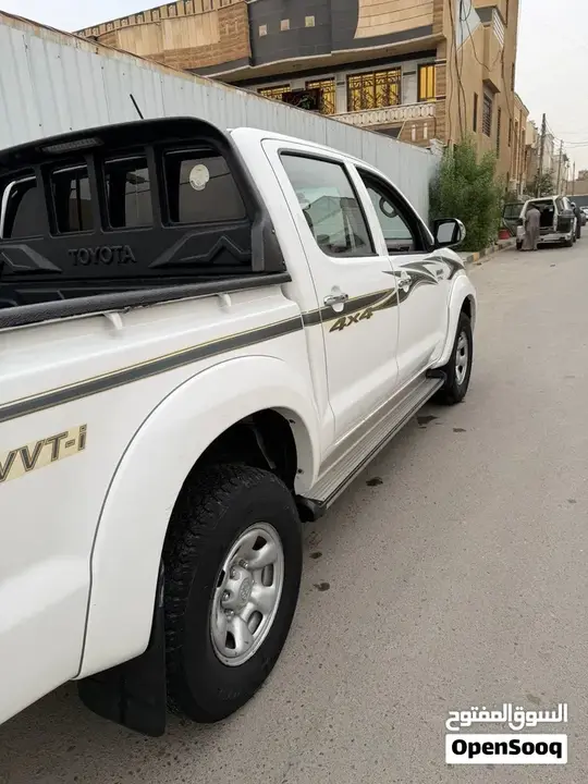 Toyota Hilux 2015 photo 3