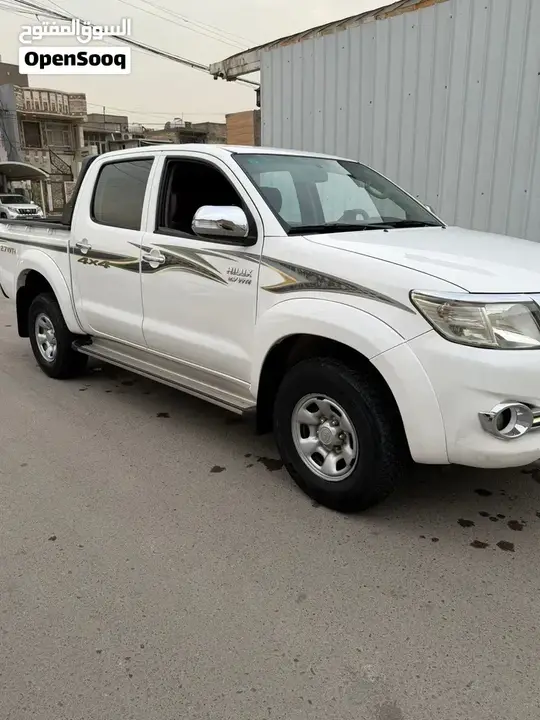 Toyota Hilux 2015 photo 4