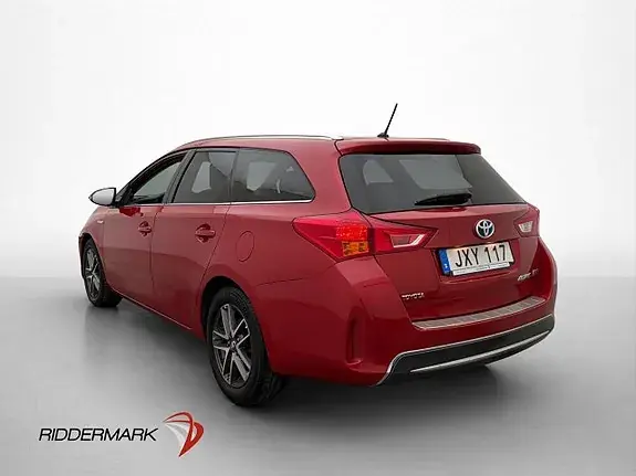 Toyota Auris 2015 photo 5