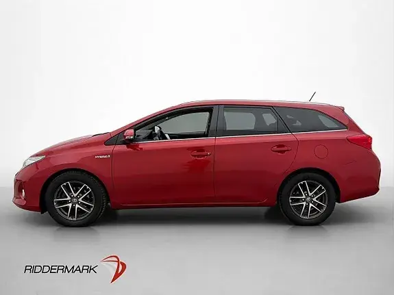 Toyota Auris 2015 photo 4