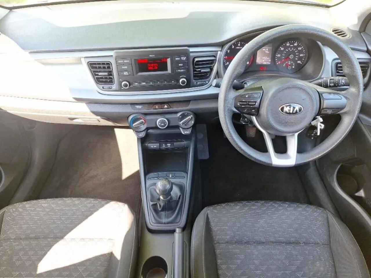 Kia Rio 2020 photo 3
