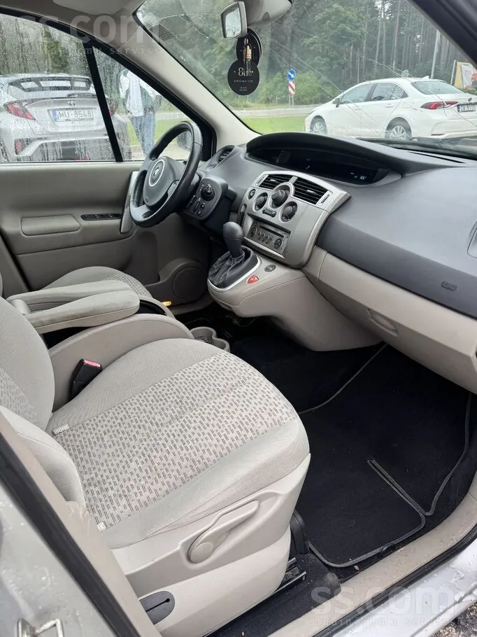 Renault Scenic 2006 photo 4