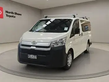 Toyota Hiace 2026 photo 4