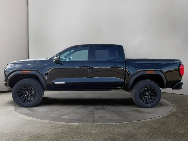 GMC Canyon 2026 photo 2
