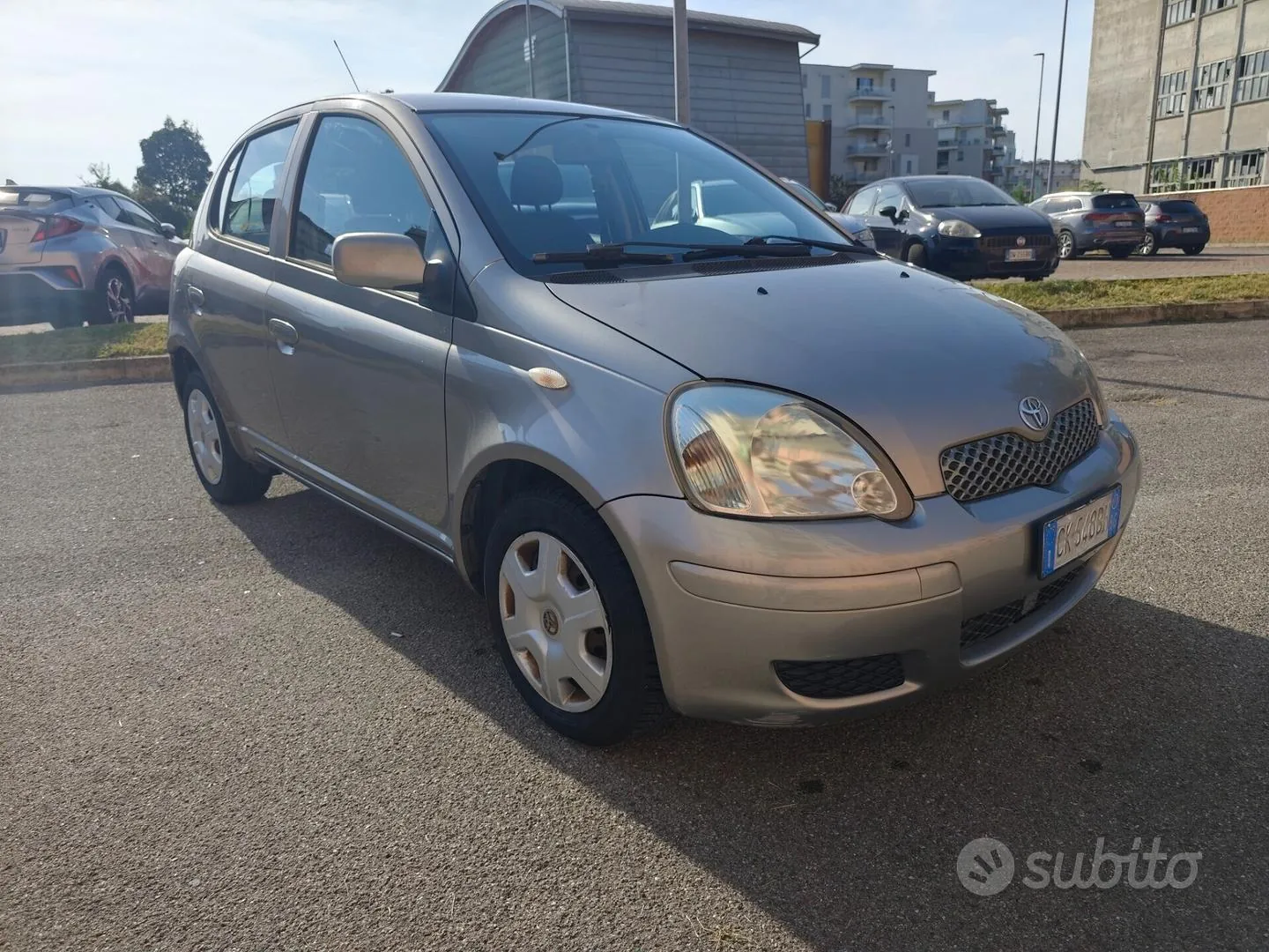 Toyota Yaris 2003 photo 3