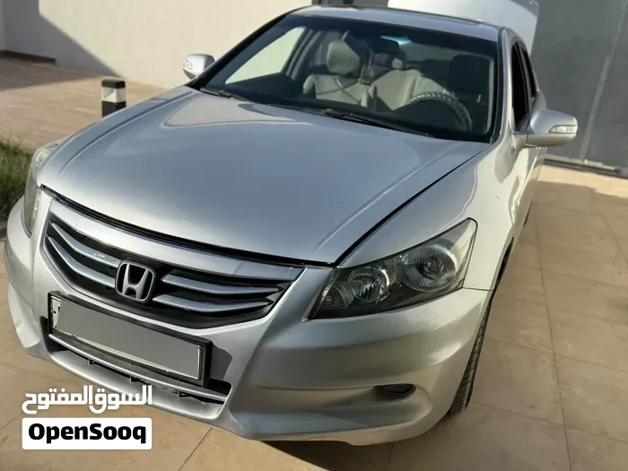 Honda Accord 2011 photo 3