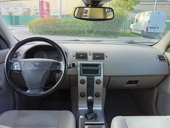 Volvo V50 2005 photo 3