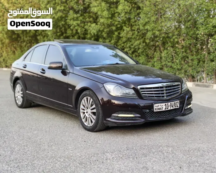 Mercedes-Benz C-Class 2011 photo 5
