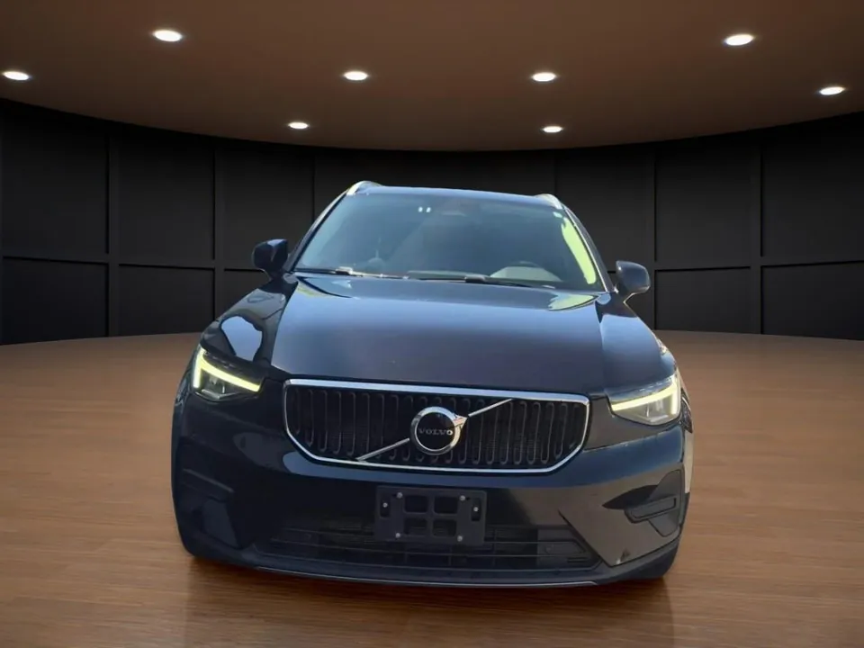 Volvo Xc40 2023 photo 2