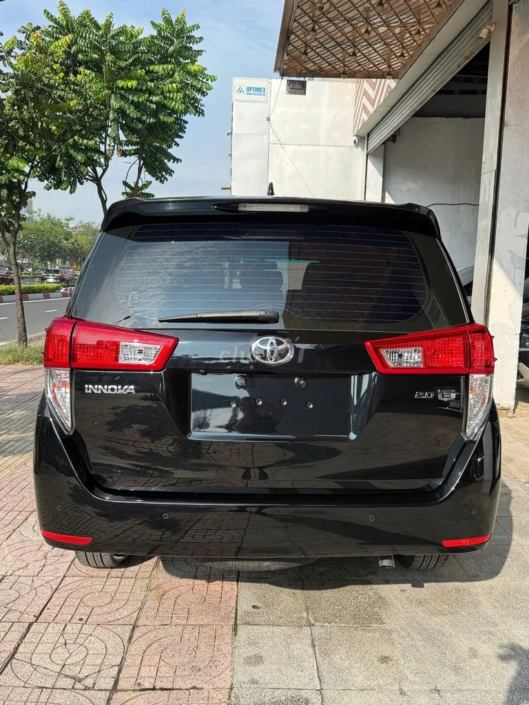 Toyota Innova 2021 photo 4