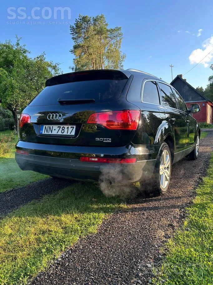 Audi Q7 2007 photo 2