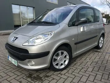 Peugeot 1007