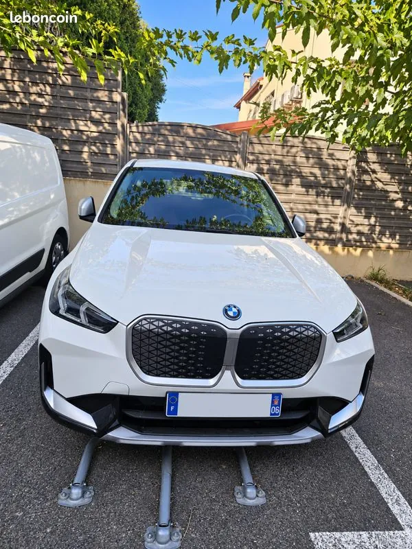 BMW X1 2024 photo 2