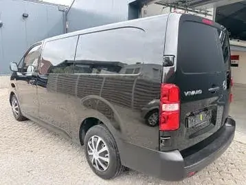Opel Vivaro 2021 photo 3