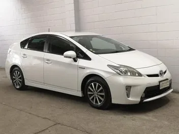 Toyota Prius 2013 photo 2