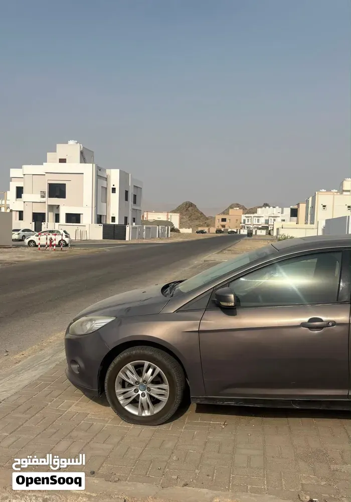 Ford Focus 2013 photo 3