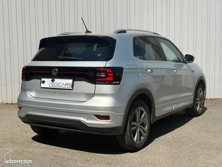 Volkswagen T-Roc 2023 photo 4