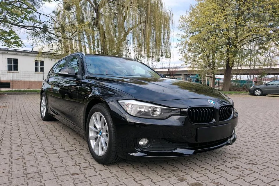 BMW 318D Touring