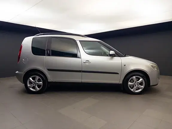 Skoda Roomster 2007 photo 4