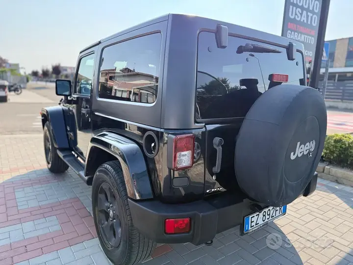 Jeep Wrangler 2015 photo 4