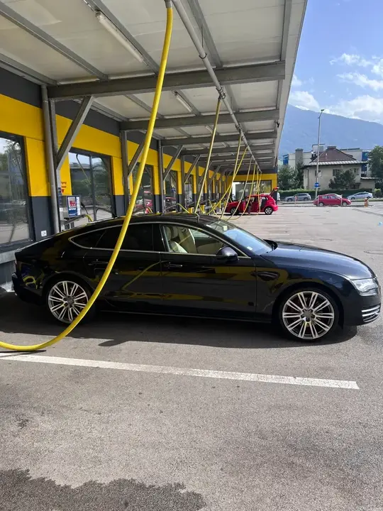 Audi A7 2012 photo 2