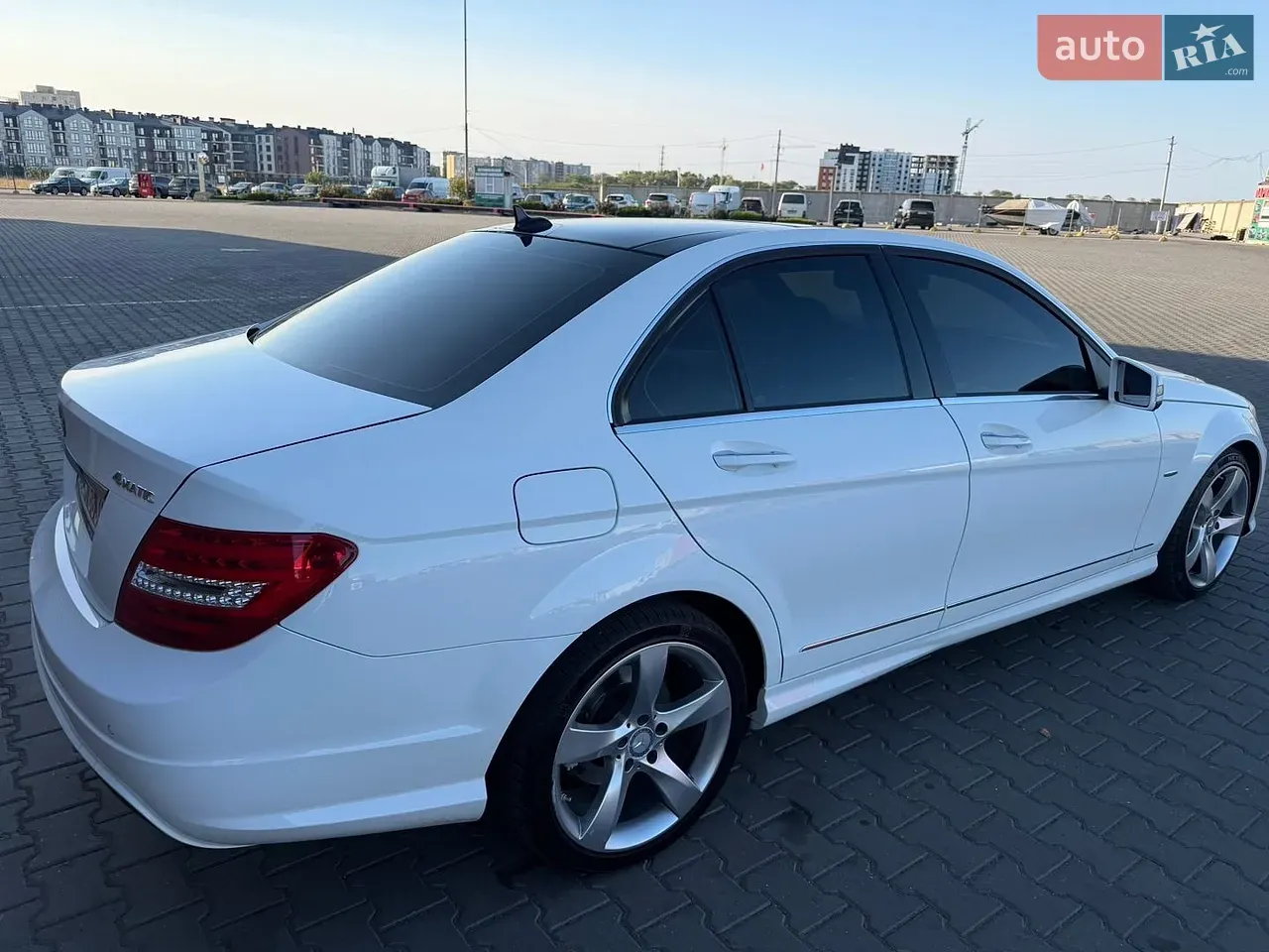 Mercedes-Benz C-Class 2014 photo 3