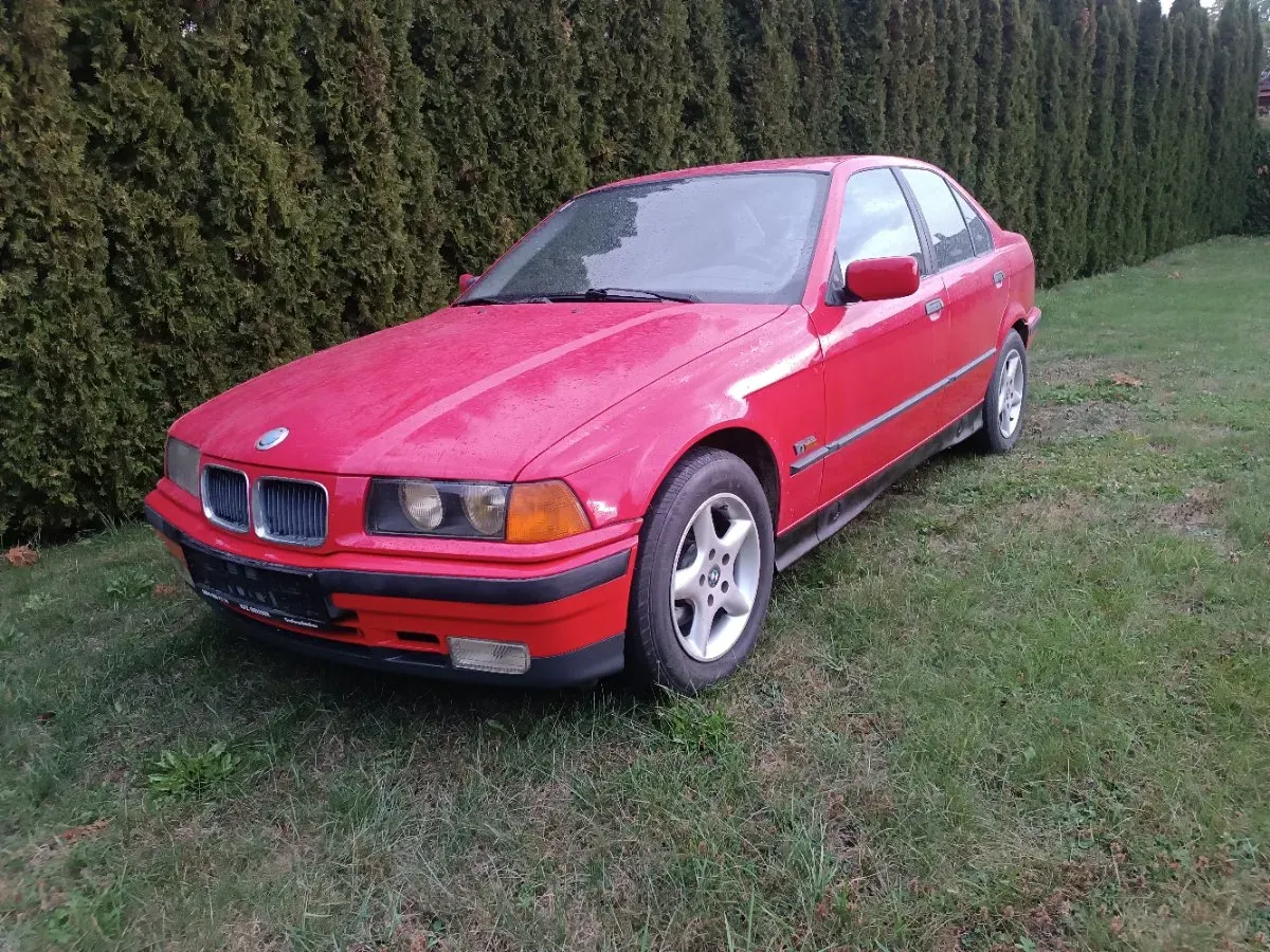 BMW 3 Series 1995 photo 2