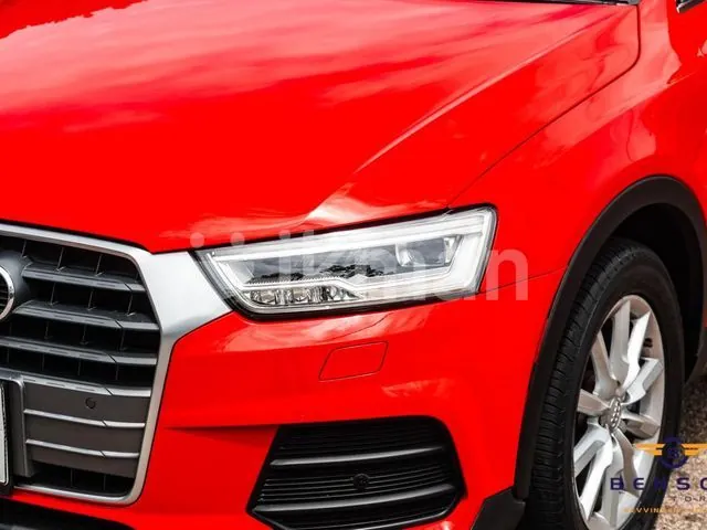 Audi Q3 2016 photo 3