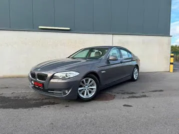 BMW 5 Series 2013 photo 2