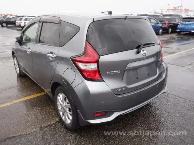 Nissan Note 2017 photo 3