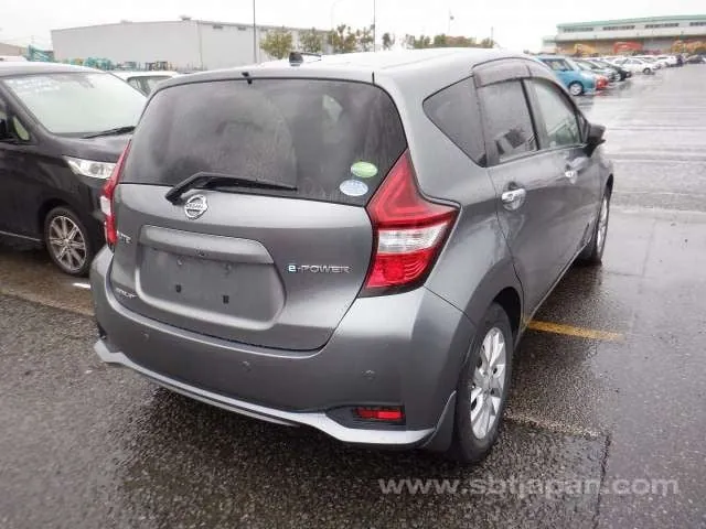 Nissan Note 2017 photo 4