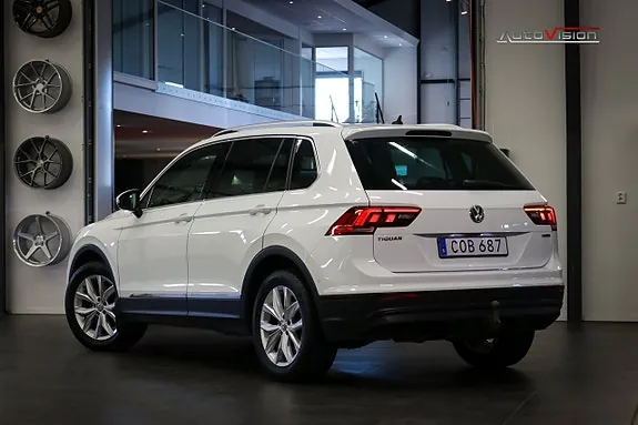 Volkswagen Tiguan 2018 photo 2
