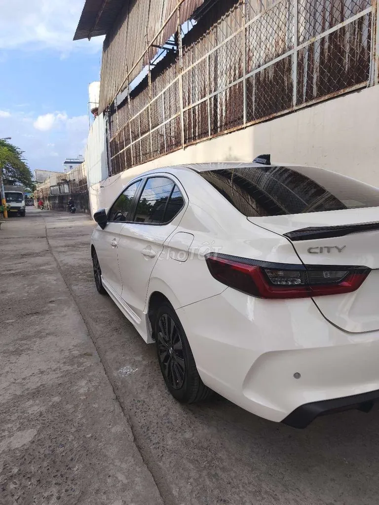 Honda City 2023 photo 2