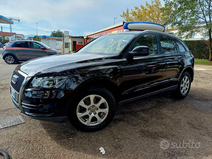 Audi Q5 2010 photo 4